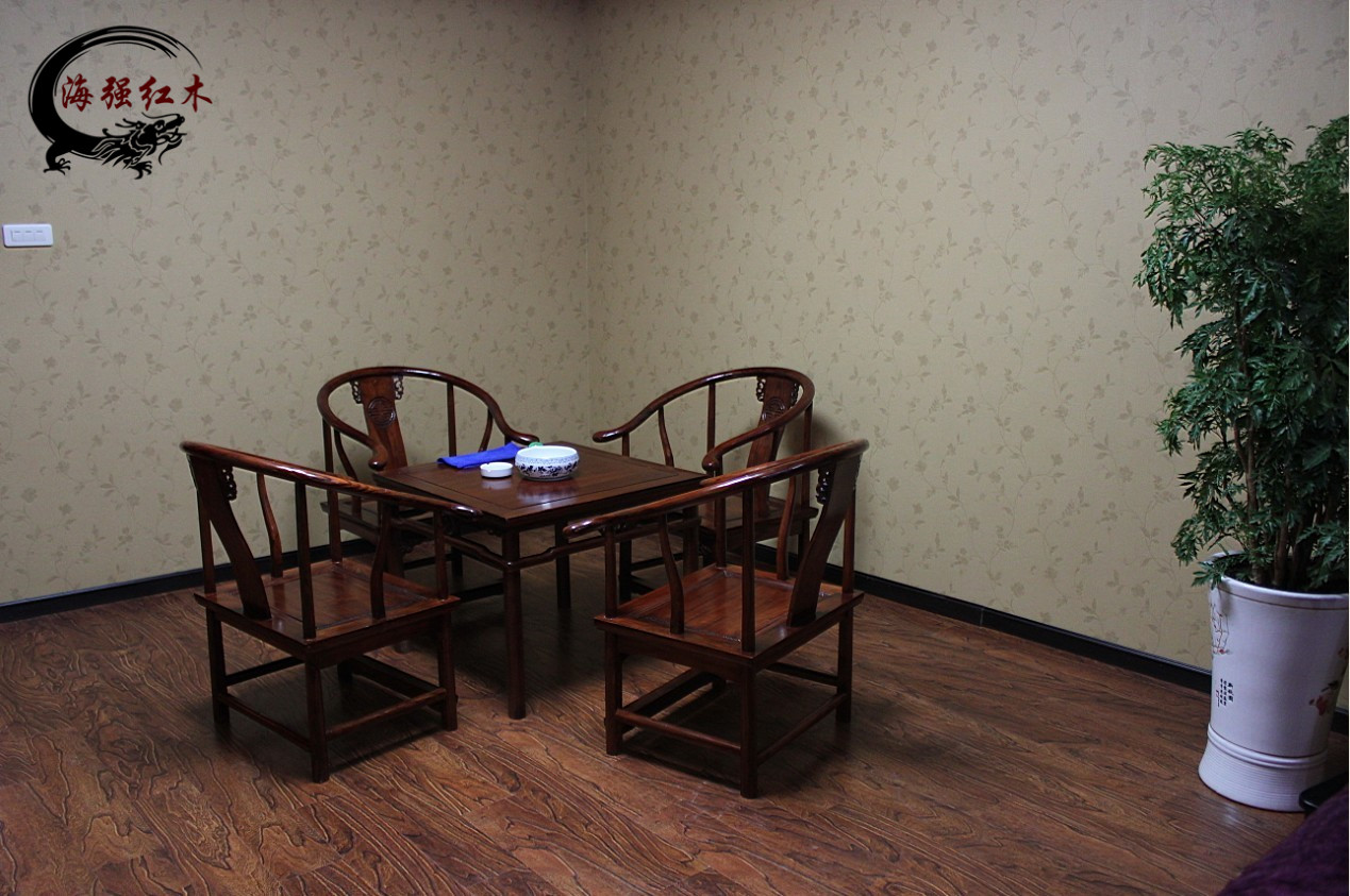 银娱优越会红木家具.jpg